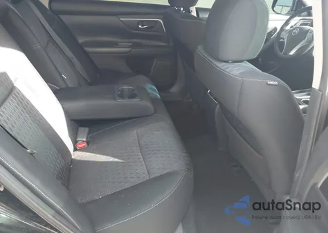 2016 Nissan Altima 2.5 Sv z USA, uszkodzony, nr VIN 1N4AL3AP9GC113985